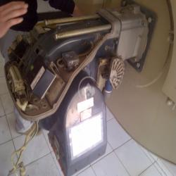 河北省保定市某制藥企業(yè)蒸汽鍋爐利雅路燃燒器維修及培訓(xùn)順利完成--3